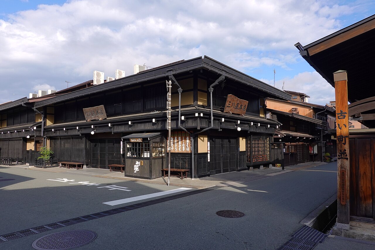 高山三町的木造老街